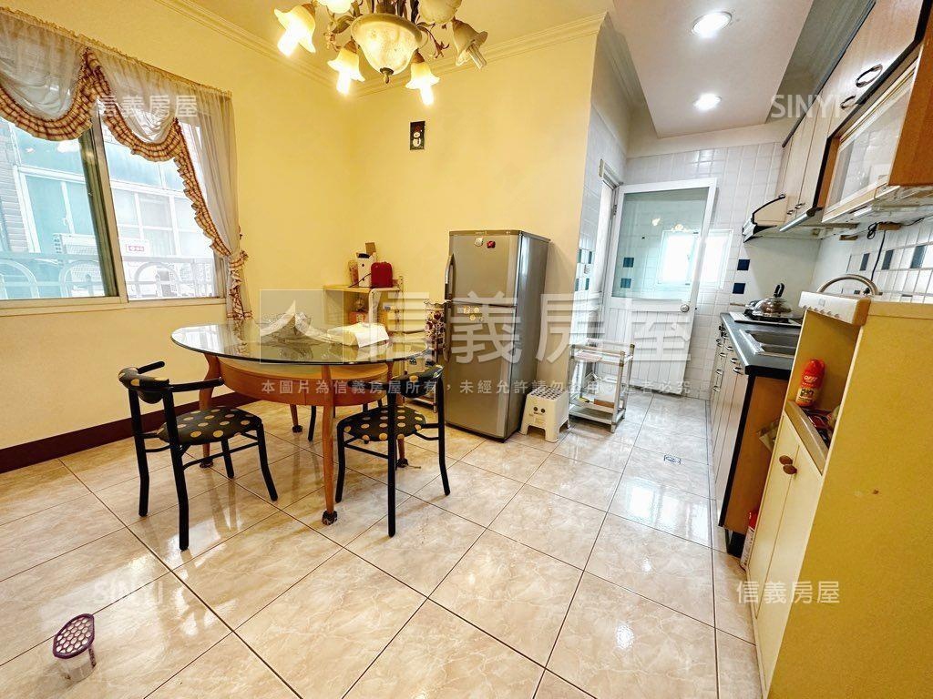 陽明學區經典邊間兩房房屋室內格局與周邊環境