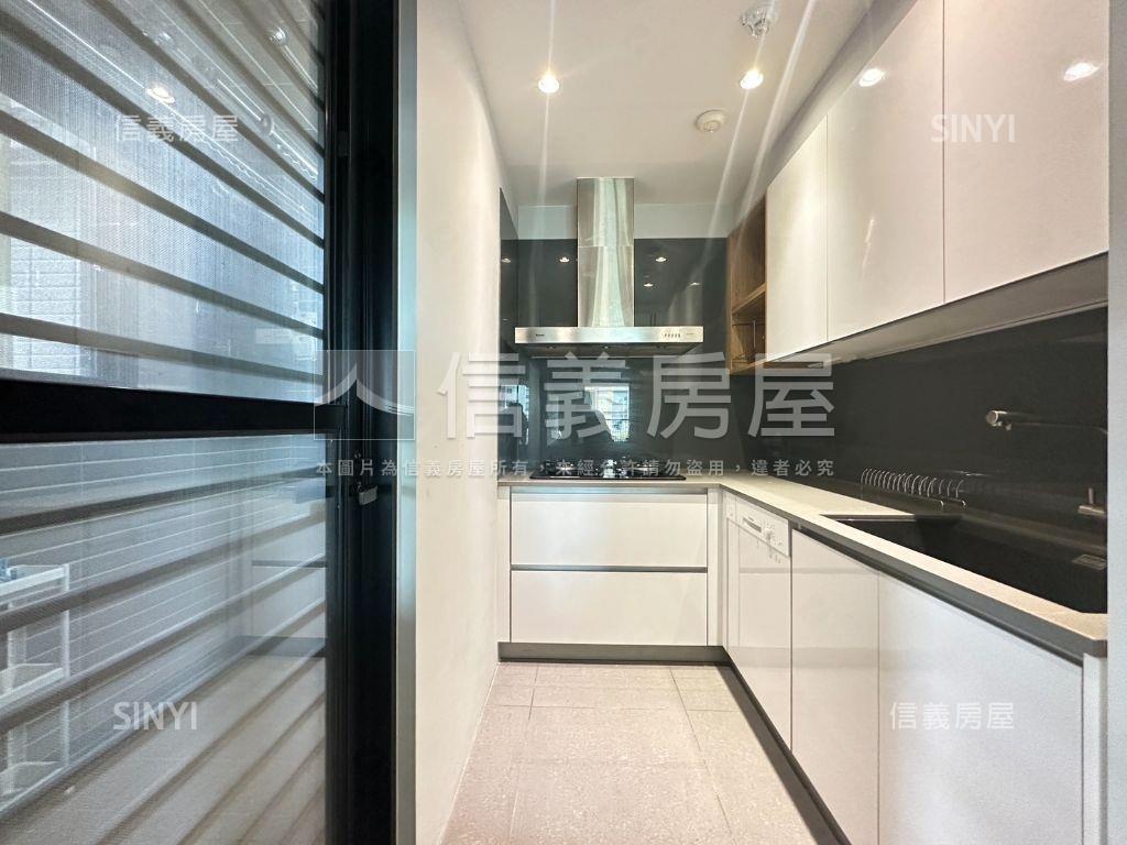 椰林覓美裝潢三房值得擁有房屋室內格局與周邊環境