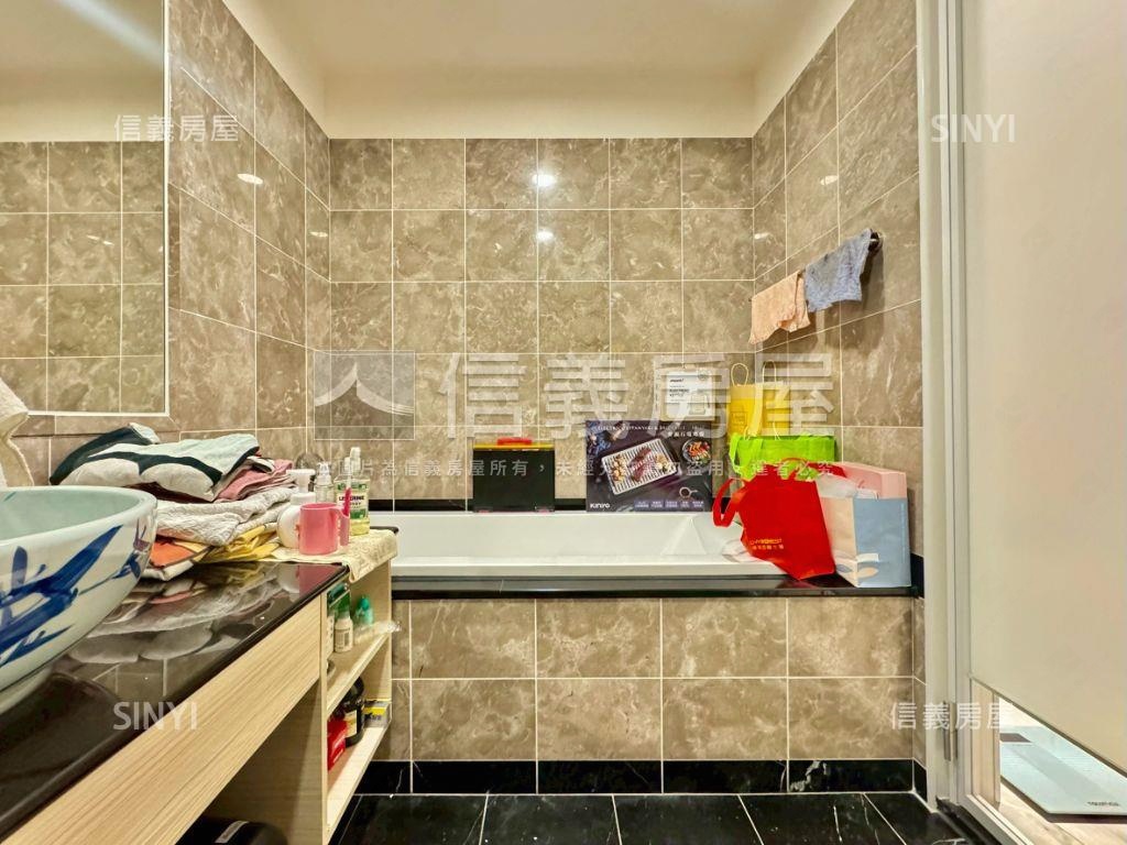 江南大宅精裝兩房兩衛房屋室內格局與周邊環境