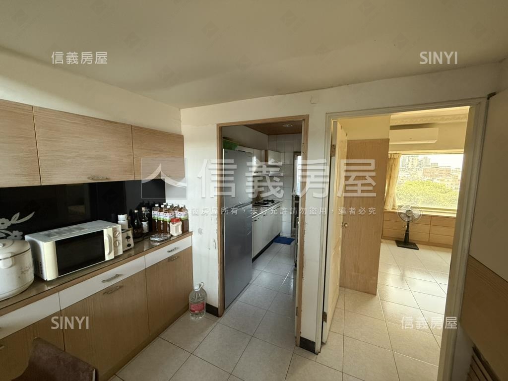 安平面公園。運河樓中樓房屋室內格局與周邊環境
