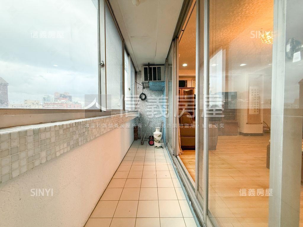 【次頂樓】邊間採光有管理房屋室內格局與周邊環境