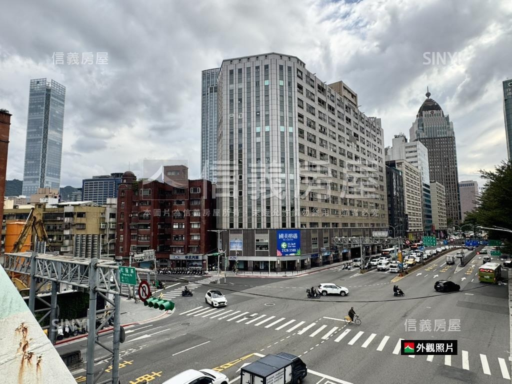 忠孝市府鋼骨高樓景觀辦公房屋室內格局與周邊環境