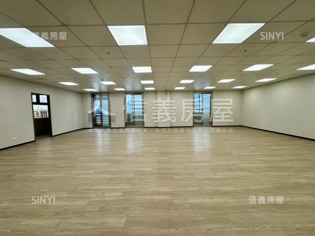 忠孝市府鋼骨高樓景觀辦公房屋室內格局與周邊環境
