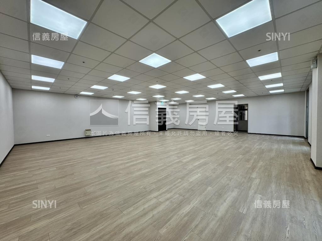 忠孝市府鋼骨高樓景觀辦公房屋室內格局與周邊環境