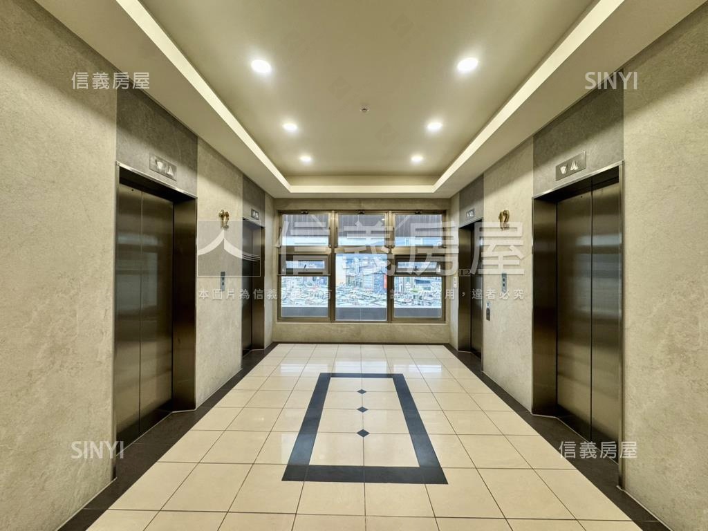 忠孝市府鋼骨高樓景觀辦公房屋室內格局與周邊環境