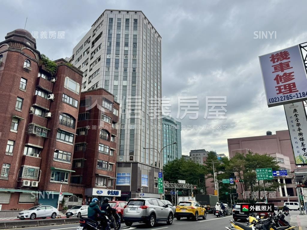 忠孝市府鋼骨高樓景觀辦公房屋室內格局與周邊環境