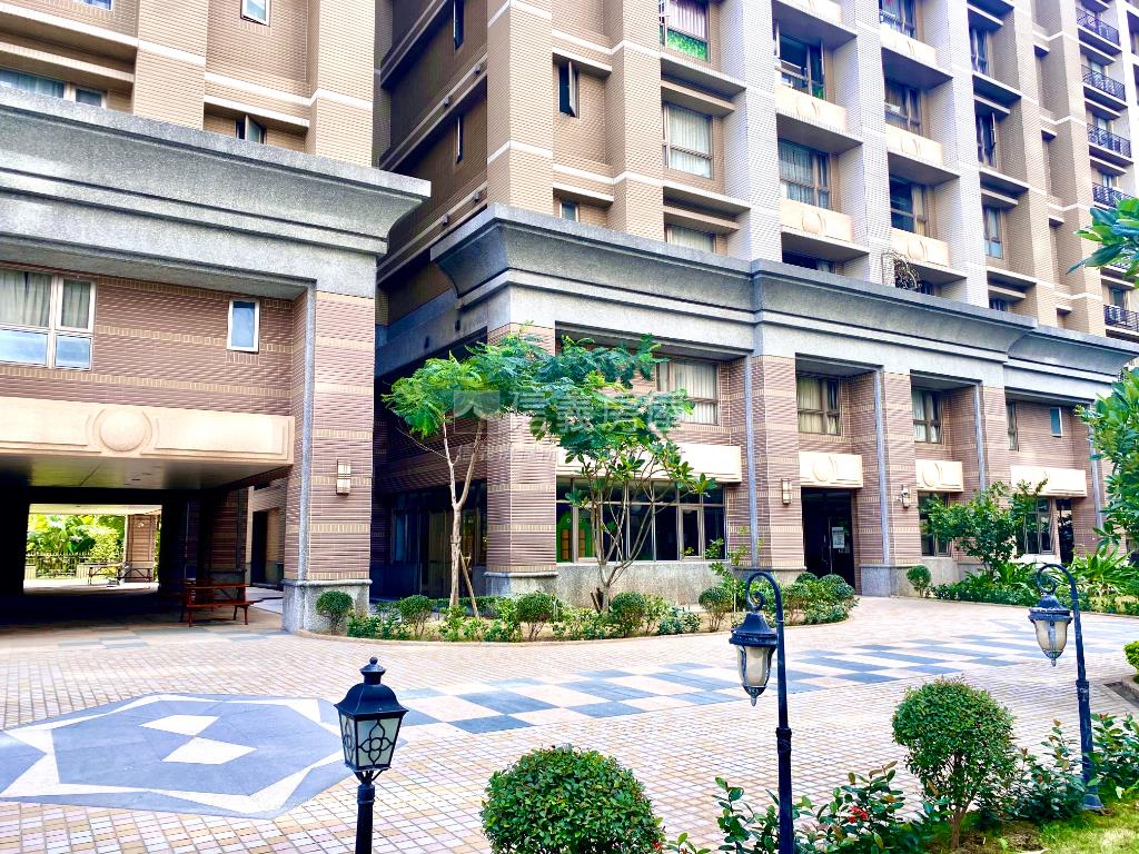 理想家頂樓豪華裝潢景觀房房屋室內格局與周邊環境