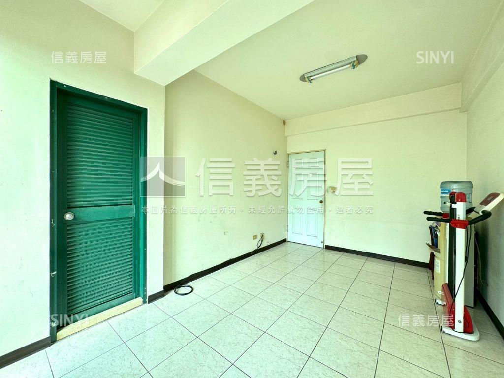 松竹商圈！１２米活路透天房屋室內格局與周邊環境