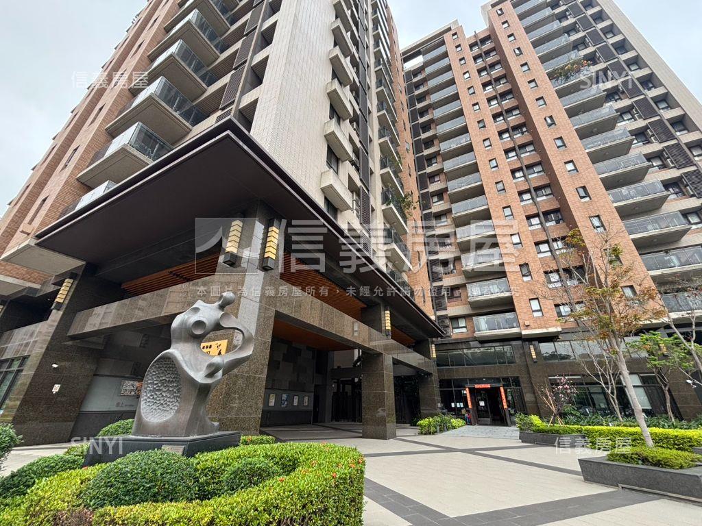 高工商圈黃金收租店面Ｂ房屋室內格局與周邊環境