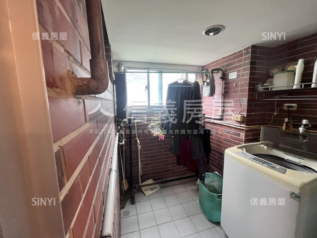 近公園國賓藝術採光美屋房屋室內格局與周邊環境