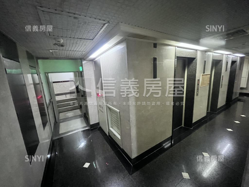 近公園國賓藝術採光美屋房屋室內格局與周邊環境