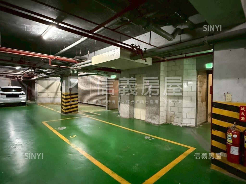 貴陽街方正採光好平面車位房屋室內格局與周邊環境