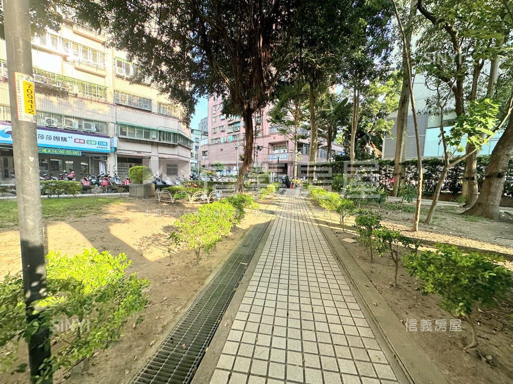 景安捷運公園採光二樓房屋室內格局與周邊環境