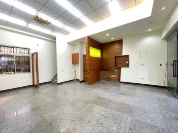 青海路約５米５面寬可店住