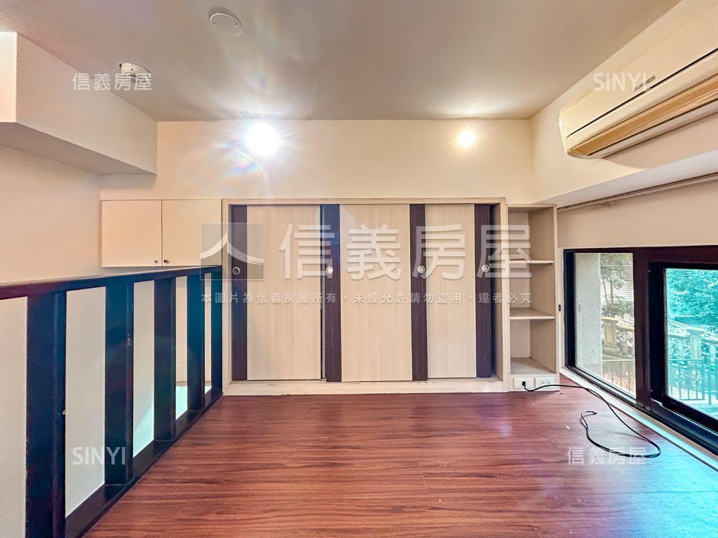 捷運年代邊間露台戶房屋室內格局與周邊環境
