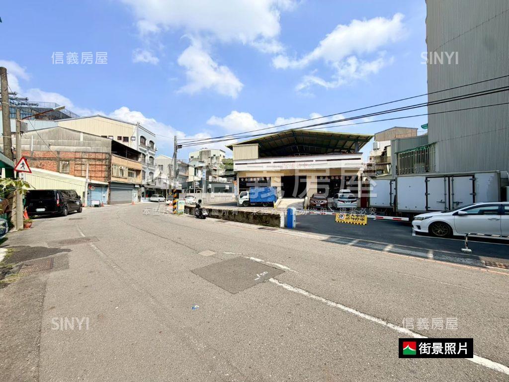 中西區｜雙城區文賢透天Ａ房屋室內格局與周邊環境