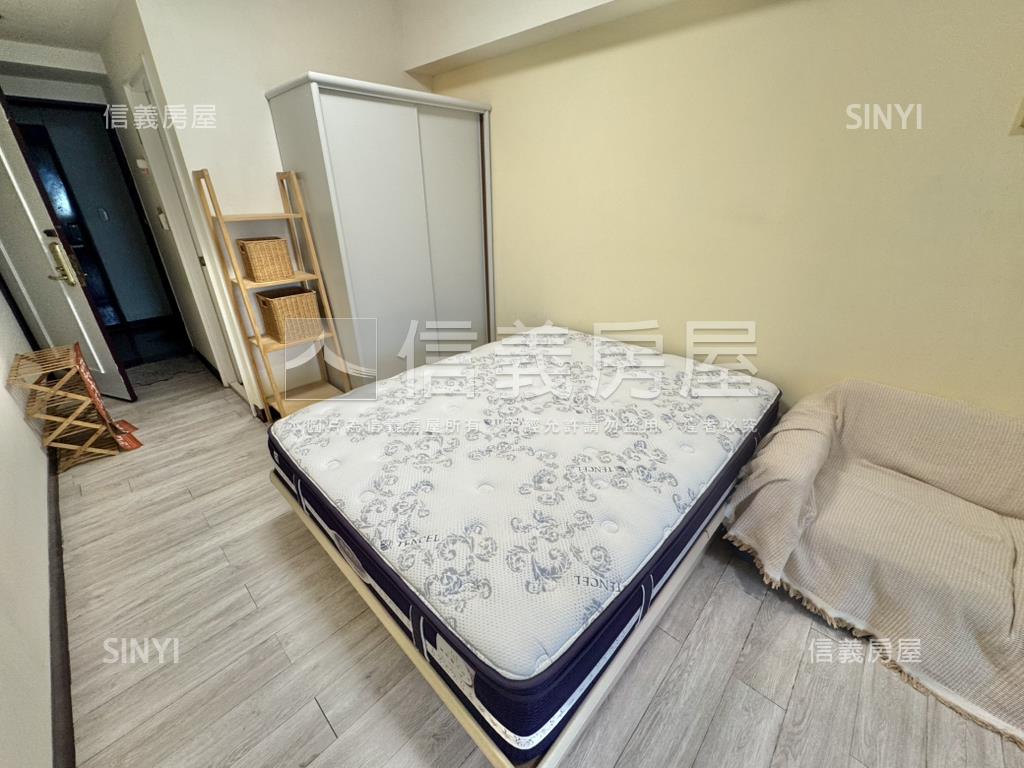 皮爾凱登美裝潢套房房屋室內格局與周邊環境