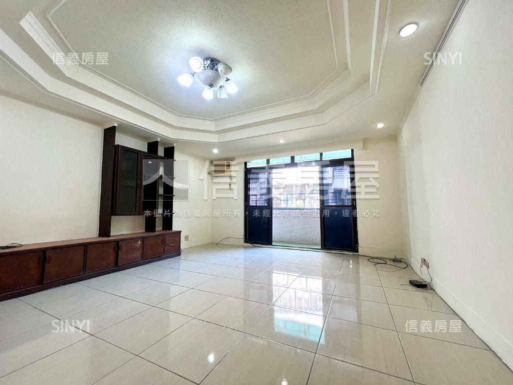 ✿景華街捷運面寬大邊間✿房屋室內格局與周邊環境