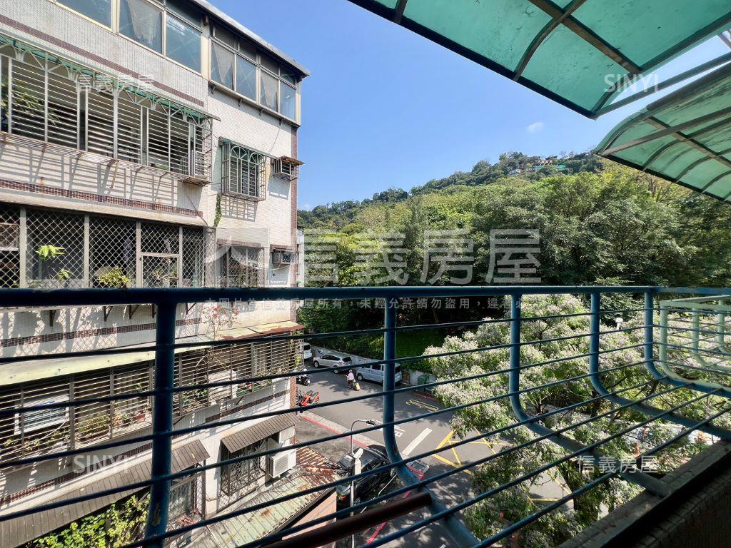 ✿景華街捷運面寬大邊間✿房屋室內格局與周邊環境