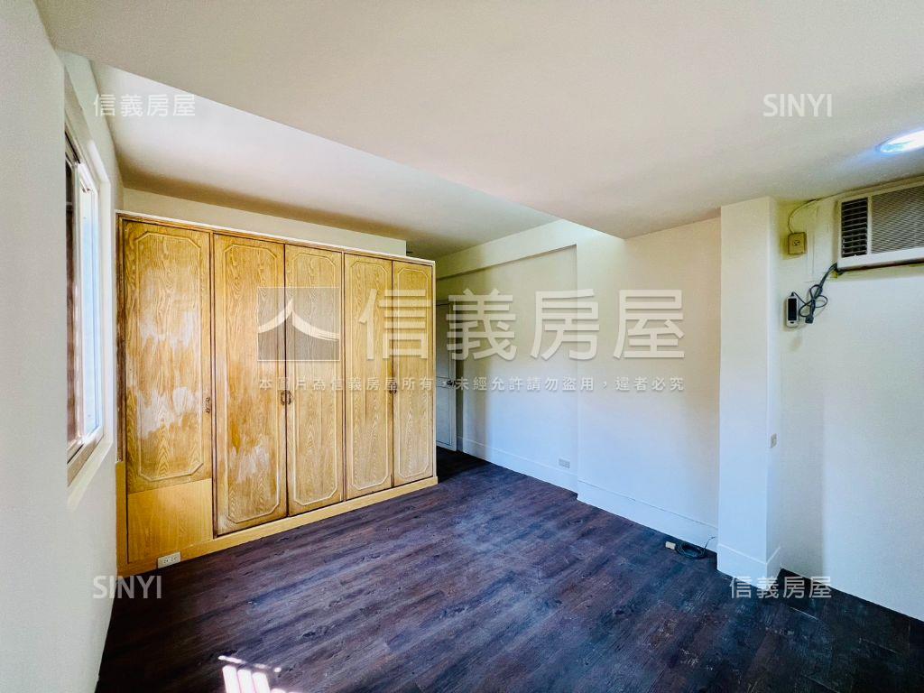 ✿景華街捷運面寬大邊間✿房屋室內格局與周邊環境