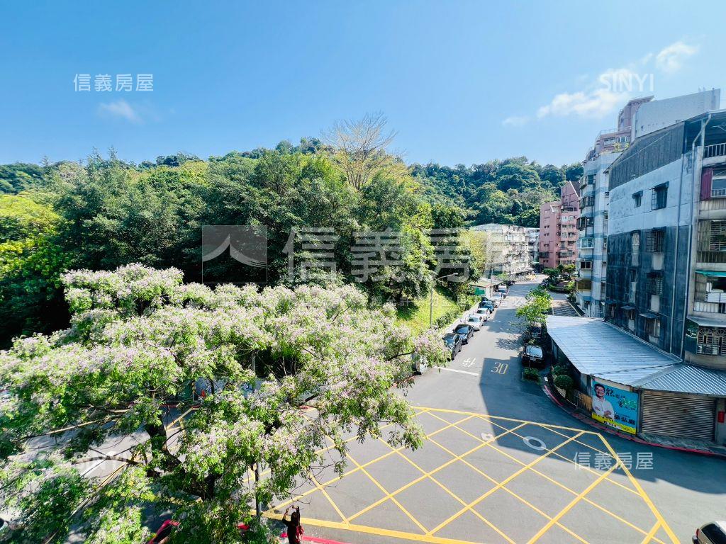 ✿景華街捷運面寬大邊間✿房屋室內格局與周邊環境