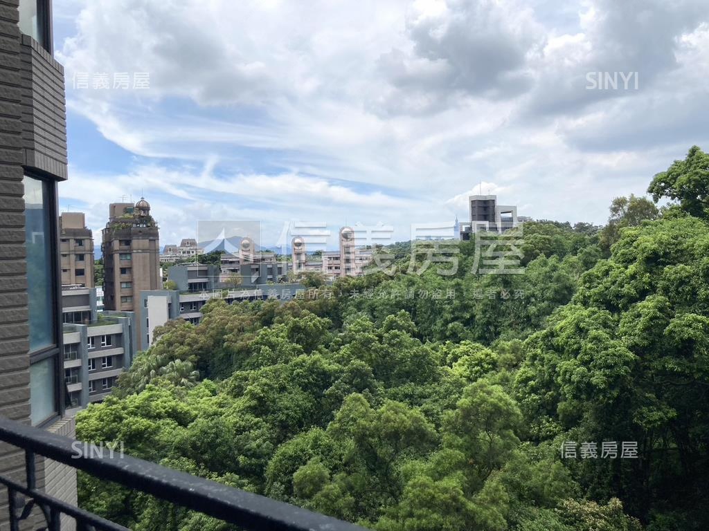 山妍四季高樓景觀居房屋室內格局與周邊環境