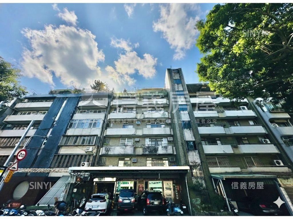 松江南京伊通公園電梯三房房屋室內格局與周邊環境