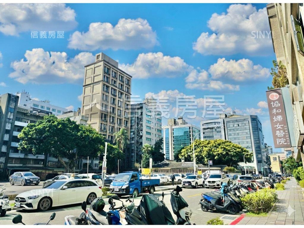 松江南京伊通公園電梯三房房屋室內格局與周邊環境