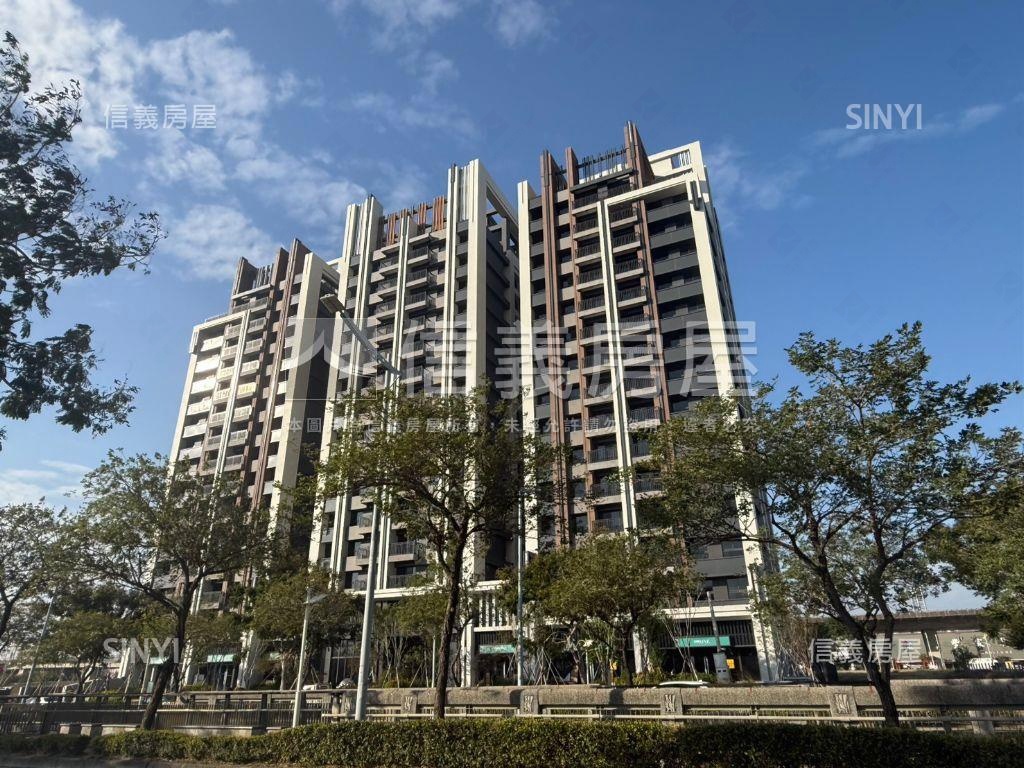 洲際ＯＮＥ２房平車房屋室內格局與周邊環境