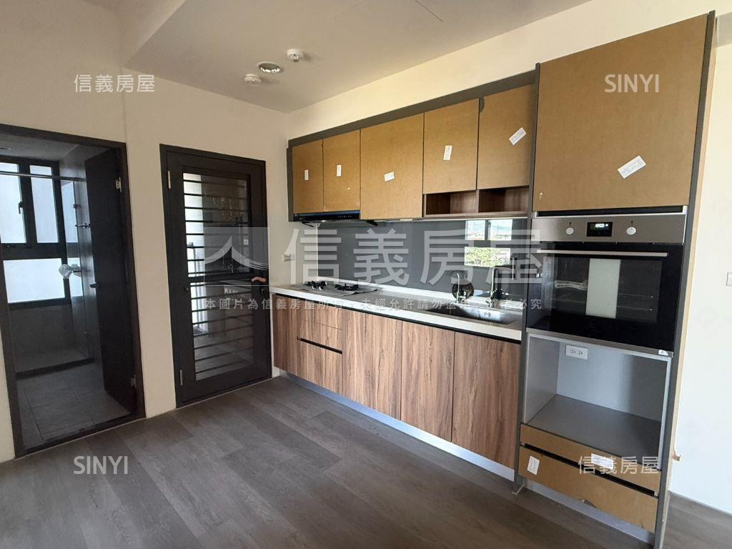 洲際ＯＮＥ２房平車房屋室內格局與周邊環境