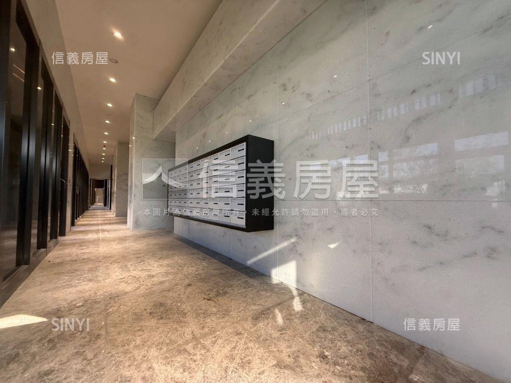 洲際ＯＮＥ２房平車房屋室內格局與周邊環境