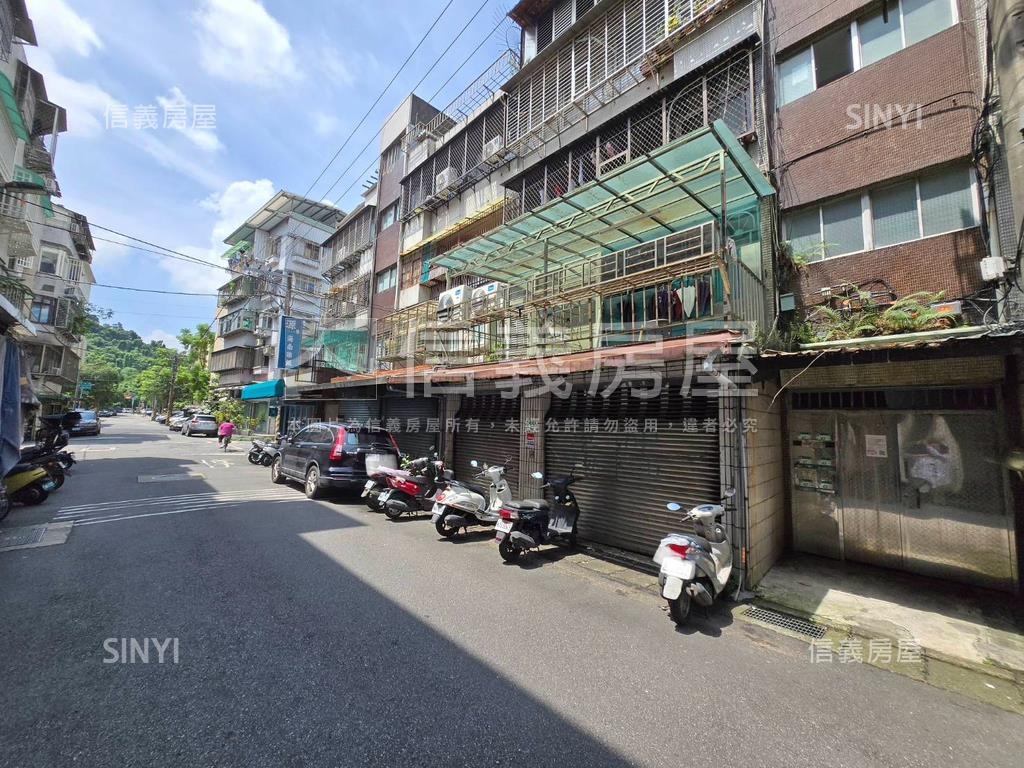 文德捷運面寬一樓房屋室內格局與周邊環境