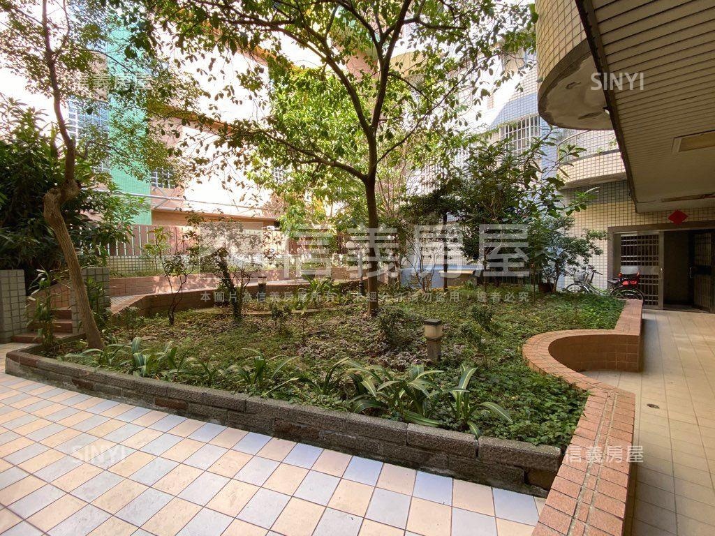 專任★文德美妝電梯三房房屋室內格局與周邊環境