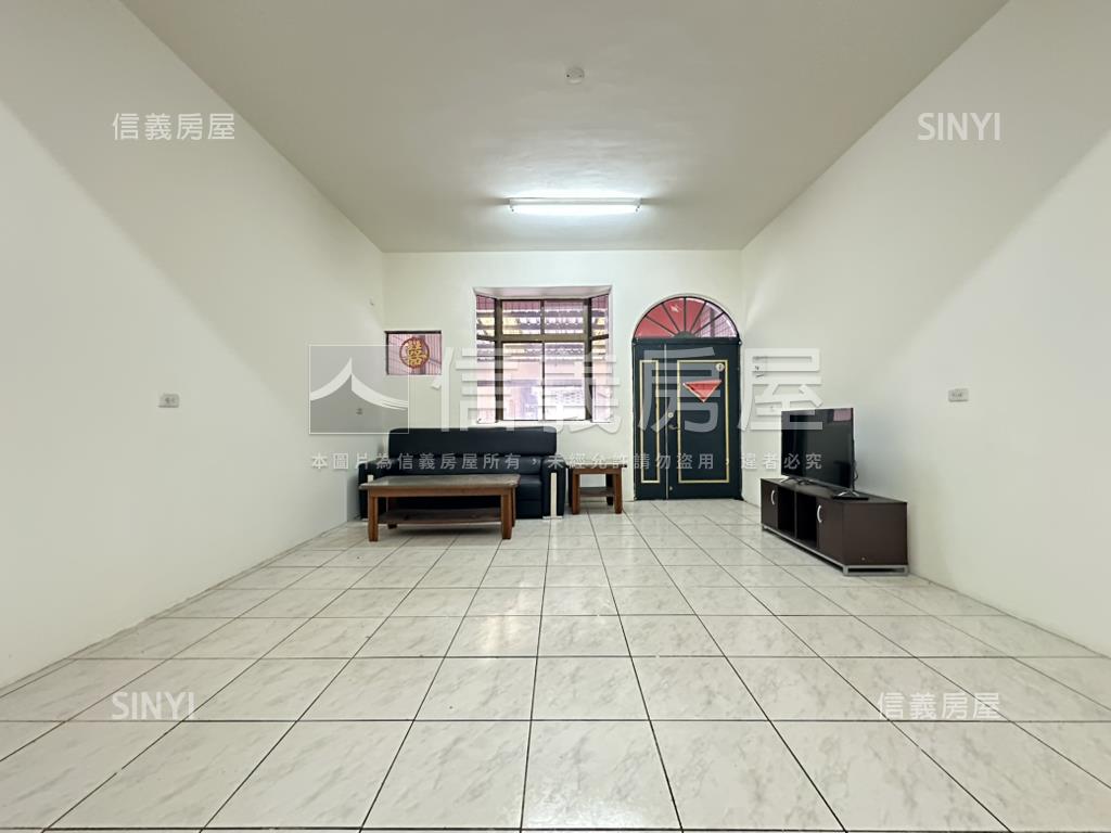 稀有台科大臨路透天房屋室內格局與周邊環境