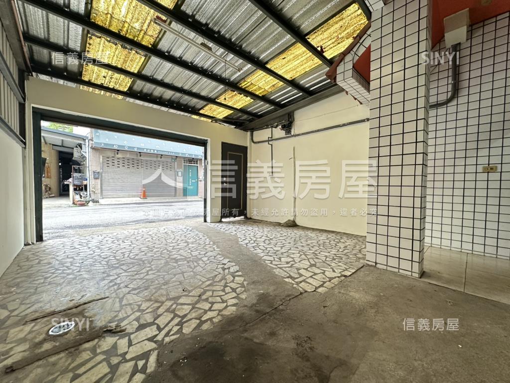 稀有台科大臨路透天房屋室內格局與周邊環境