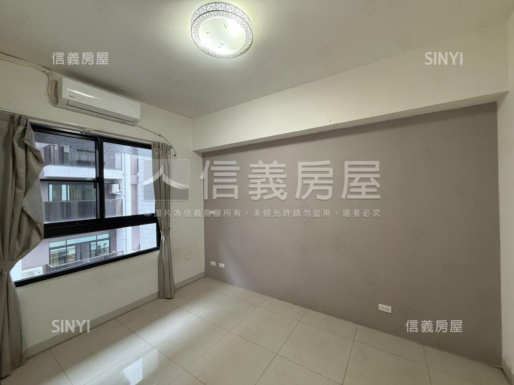文丰青兩房一樓平車房屋室內格局與周邊環境
