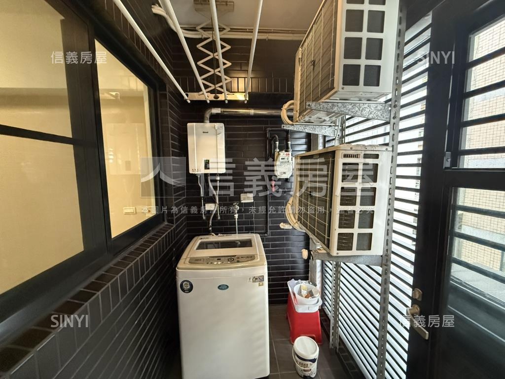 文丰青兩房一樓平車房屋室內格局與周邊環境