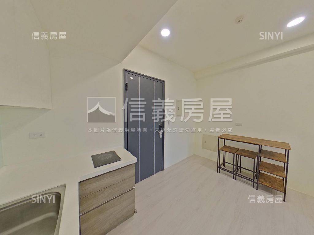 首購八期捷運視野盡收美景房屋室內格局與周邊環境