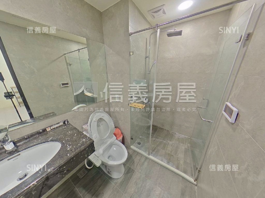 首購八期捷運視野盡收美景房屋室內格局與周邊環境