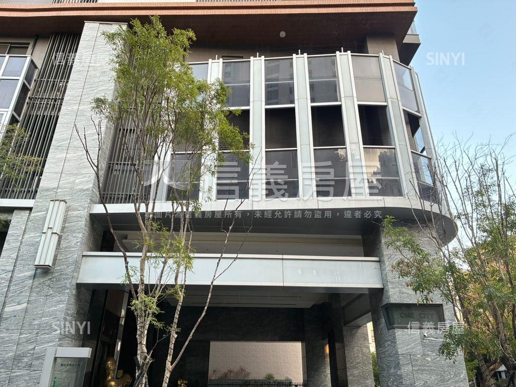 首購八期捷運視野盡收美景房屋室內格局與周邊環境