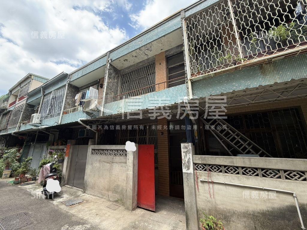 近進化路古色古香讚透天厝房屋室內格局與周邊環境