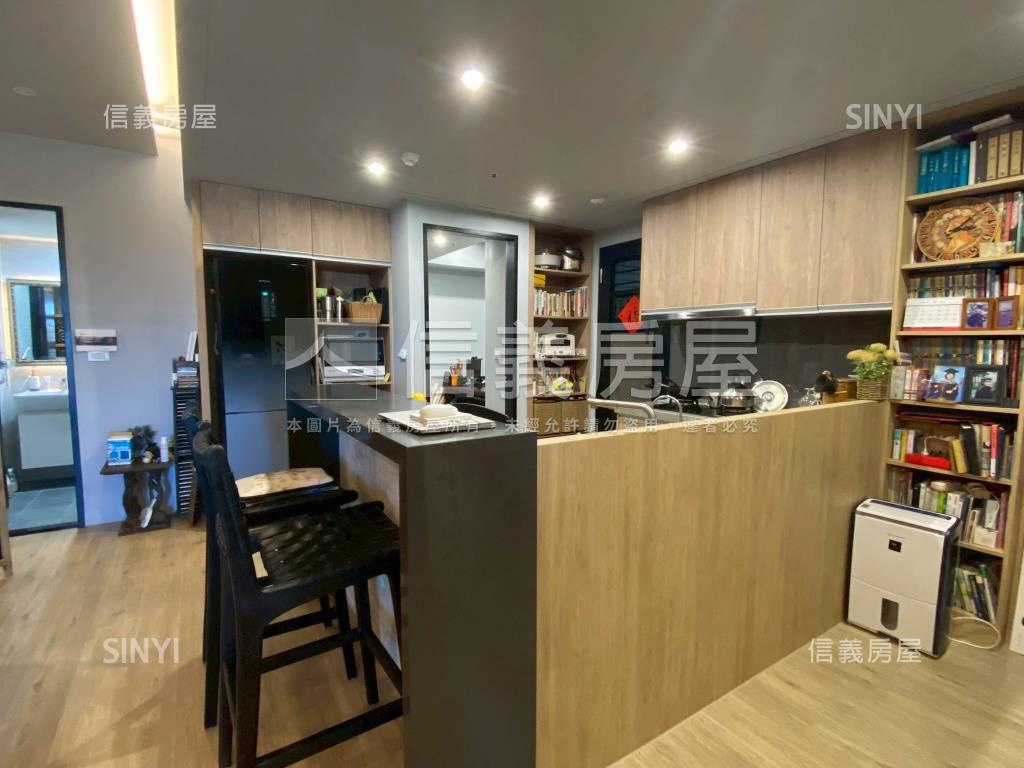 玄泰ＰＴＷ面公園景觀三房房屋室內格局與周邊環境