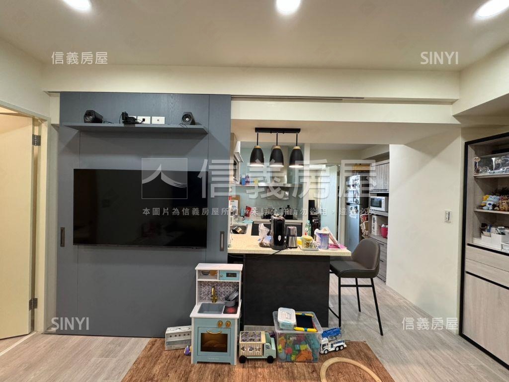 景安現代裝潢美兩房房屋室內格局與周邊環境