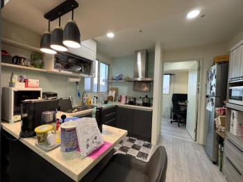 捷運景安低總價精緻兩房