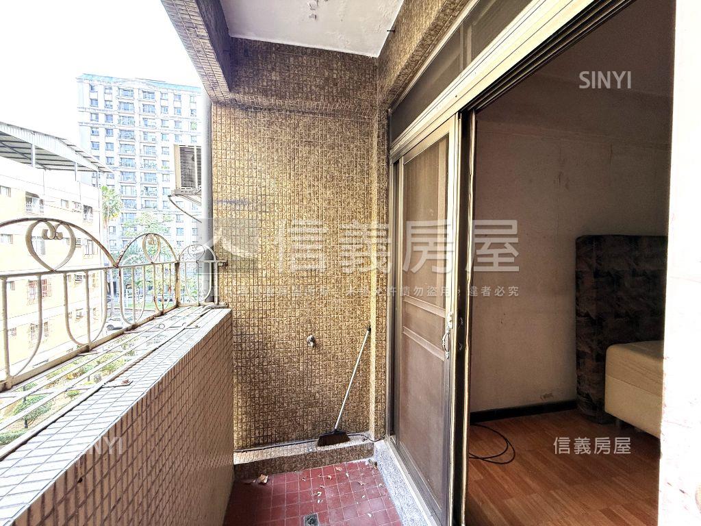 酷太原綠園道旁大四房房屋室內格局與周邊環境