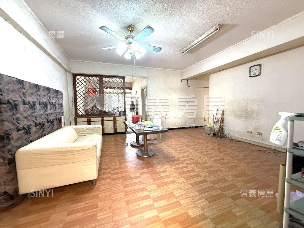 酷太原綠園道旁大四房房屋室內格局與周邊環境