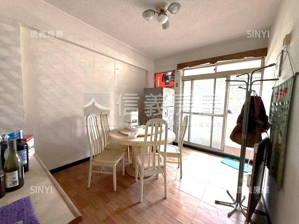 酷太原綠園道旁大四房房屋室內格局與周邊環境