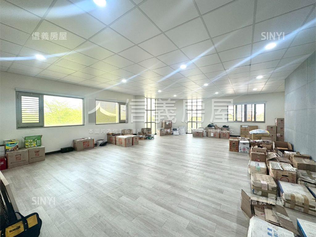 稀有興大震後商辦房屋室內格局與周邊環境