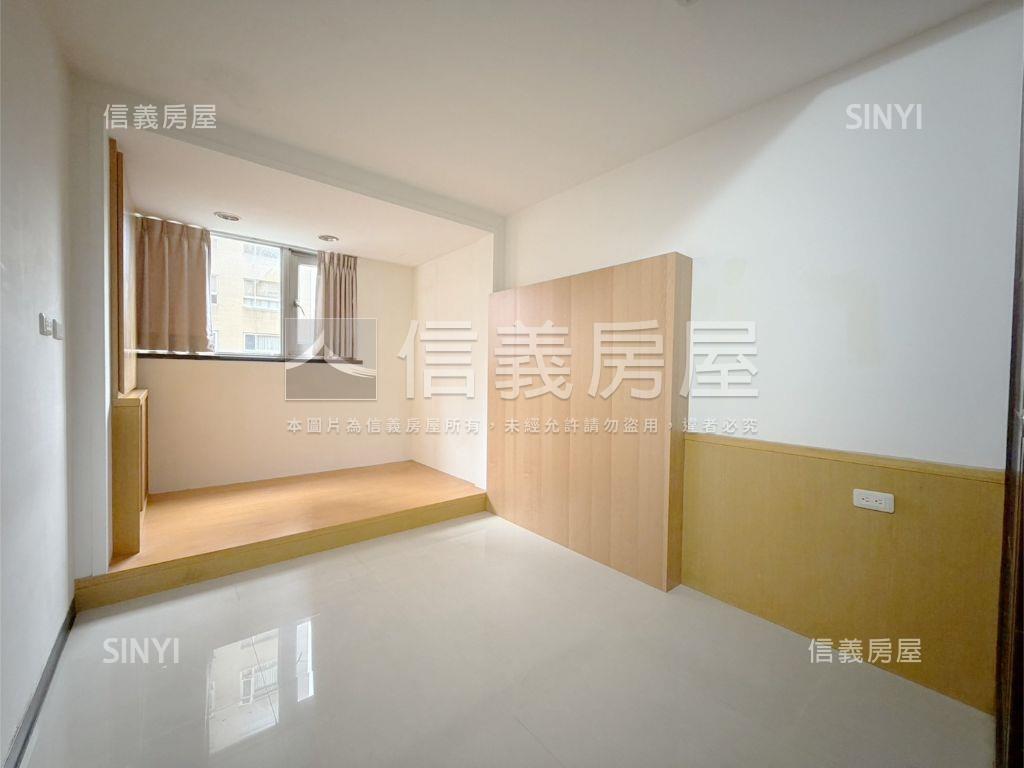 自由年代３房稀有釋出房屋室內格局與周邊環境