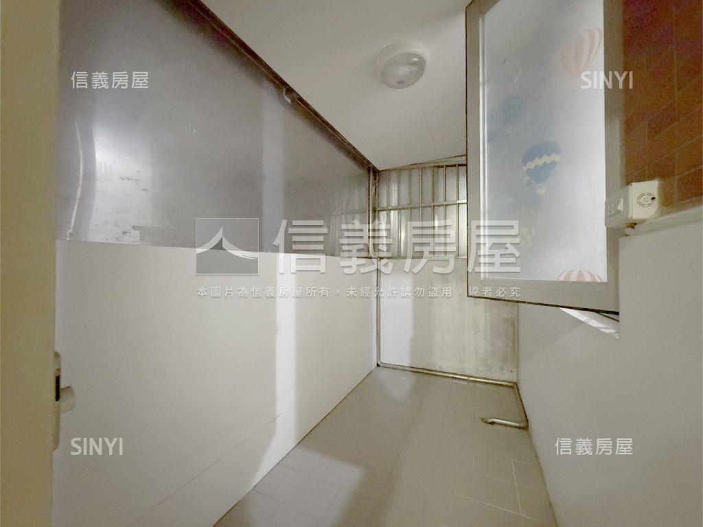自由年代３房稀有釋出房屋室內格局與周邊環境